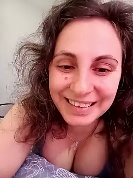 ShelaDiass' Live XXX Chat