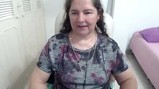 leonela_69 现场XXX聊天