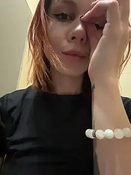 RosieSecret's Live XXX Chat