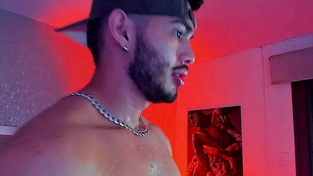 Vincentblack Adlı Modelin Canlı XXX Sohbeti