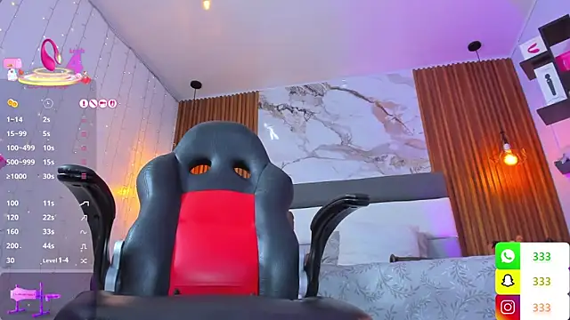 LIA_ROUX1 Live XXX Chat