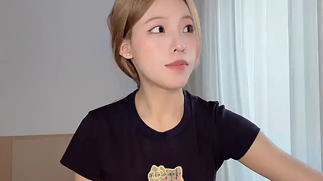 Meng_777 网络视讯表演