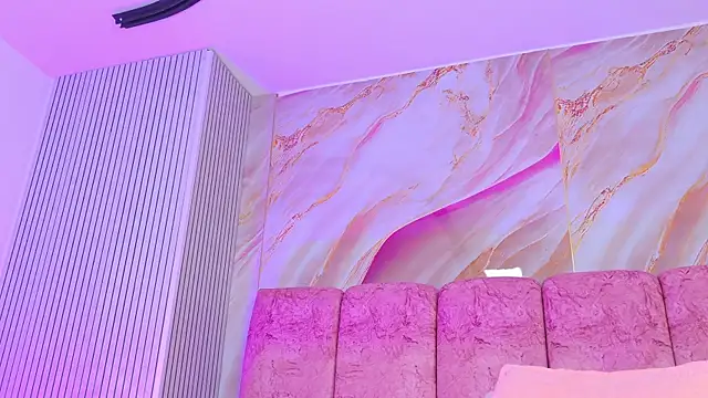 emmacurvy – Naživo XXX chat