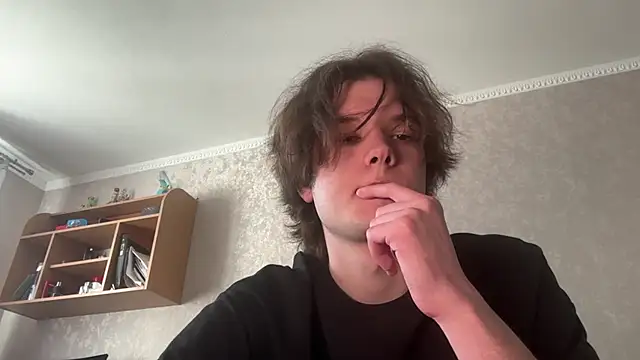 Show modela tomasdickpick na web-kameri