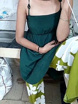 Naughty_Ada – Naživo XXX chat