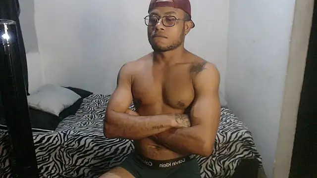 grandominantex1 Webcam Show