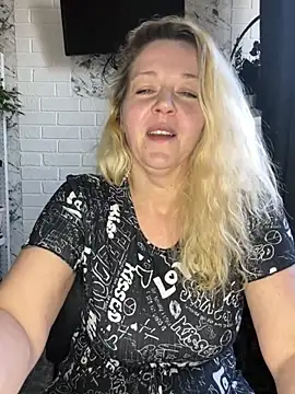 JenniferCarmen webcam show