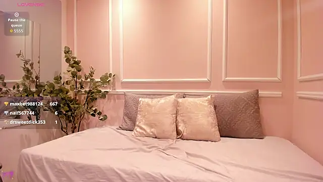 Chat +18 de maia_lion ao vivo