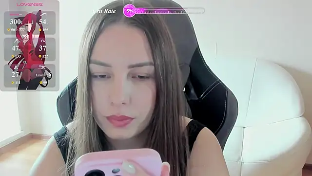 Mia_shy1: онлайн-секс-чат