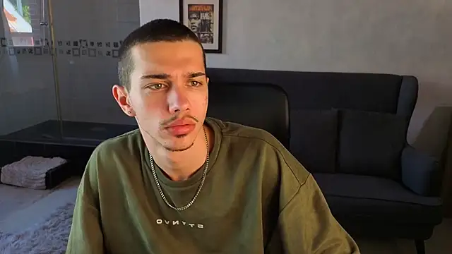 KaydenDrewのライブXXXチャット