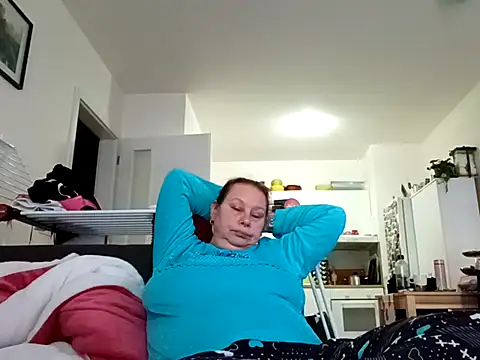 Show modela Jahudka47 na web-kameri