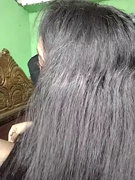 Czat XXX na żywo – Idhika-Paul