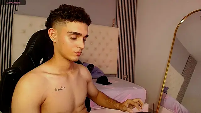 عرض كام nathan_shimmer