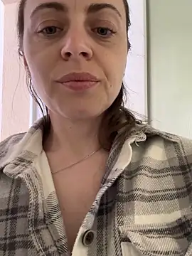 ladywithbigass' Live XXX Chat