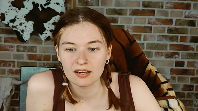 Chat XXX en directo de LadyLolipop_