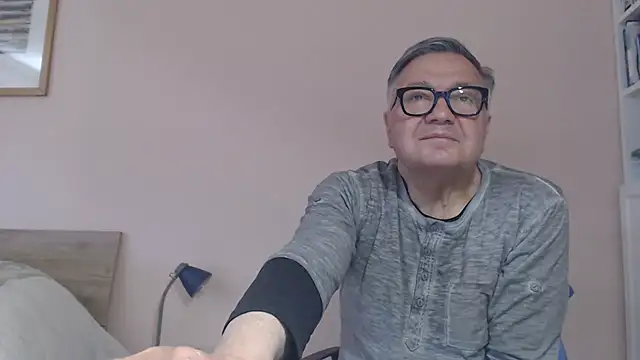 YOU6me's Live XXX Chat