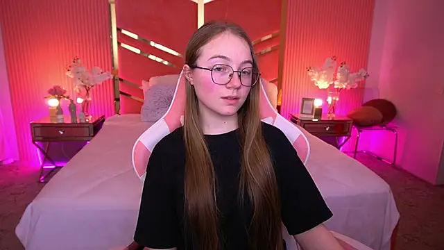 Živý XXX chat ArrinaWairr