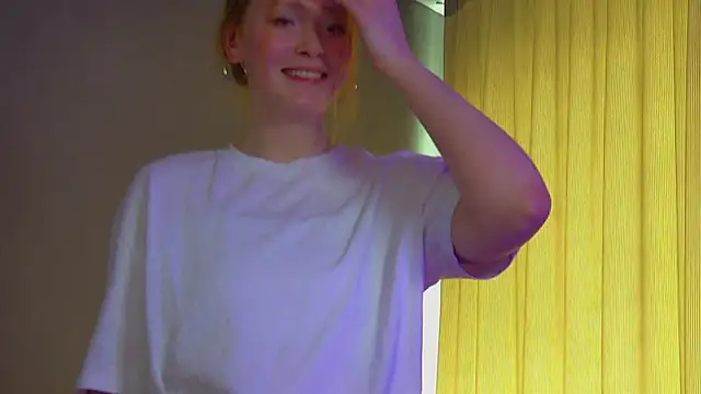 AgataFoxleyn Live XXX chat