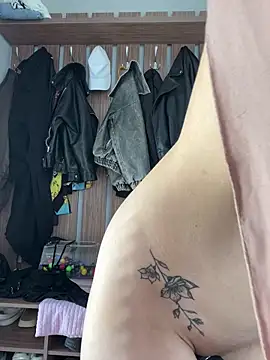 Pokazy przed kamerką – FlexibleDoll_