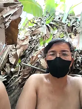 Pussy-xx 网络视讯表演