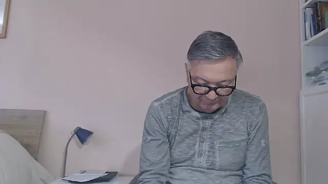 YOU6me Show in webcam