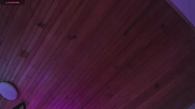 Irisbeel: απευθείας συνομιλία ΧΧΧ