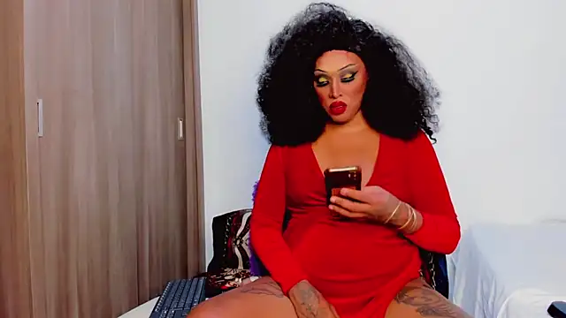 CINNAMON_SASHA Show in webcam