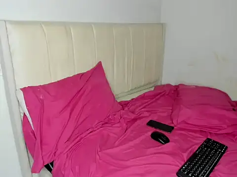 Allissonn222 Adlı Modelin Web Kamerası Şovu