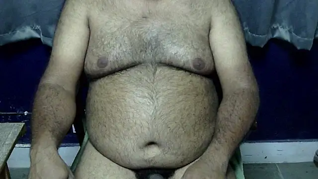 hairysubcub_70 网络视讯表演