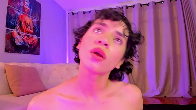 Brann_tadzio Adlı Modelin Web Kamerası Şovu