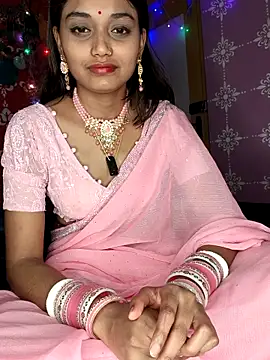 Sweet-priyaa Webcam-Show