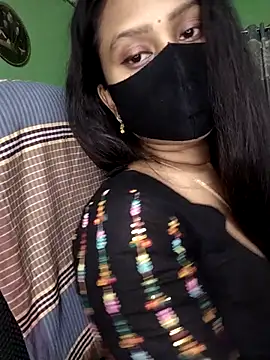 Idhika-Paul – Live XXX-chat