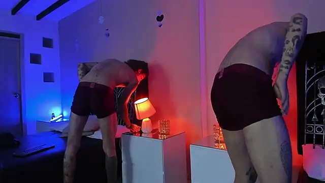 Pokazy przed kamerką – Vergil_Noir_