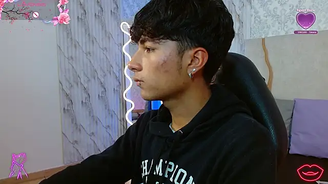 osamu_tay Adlı Modelin Web Kamerası Şovu