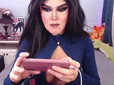 WILDDENNY1n Webbikameraesitys