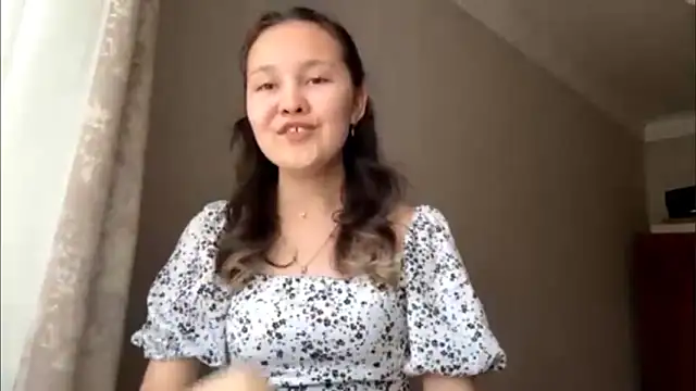 BrightInnocence – webcam-show