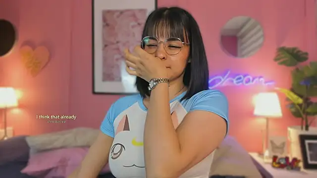 Онлайн чат XXX SoySaraa