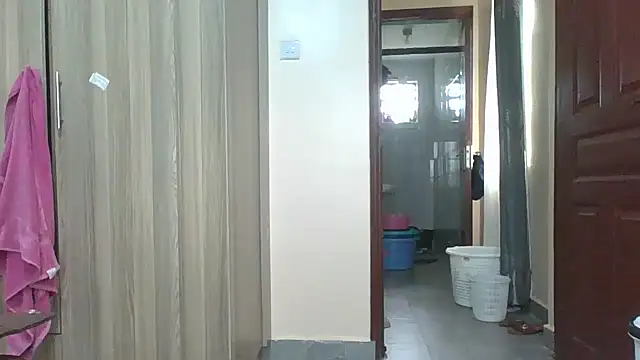 Huge_Bootybae live XXX chat