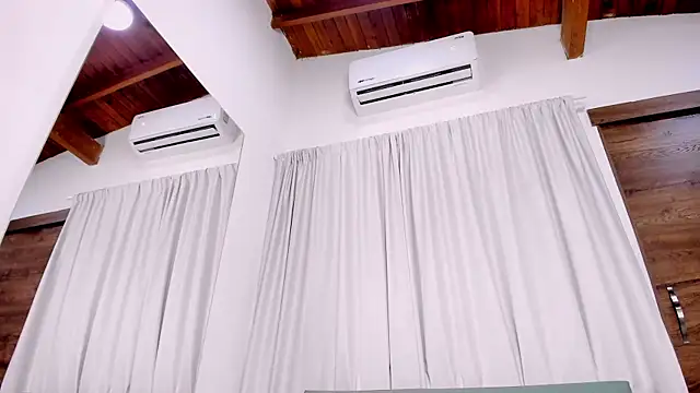 KyrozStorm webcam show