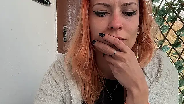 karo123421: онлайн-секс-чат