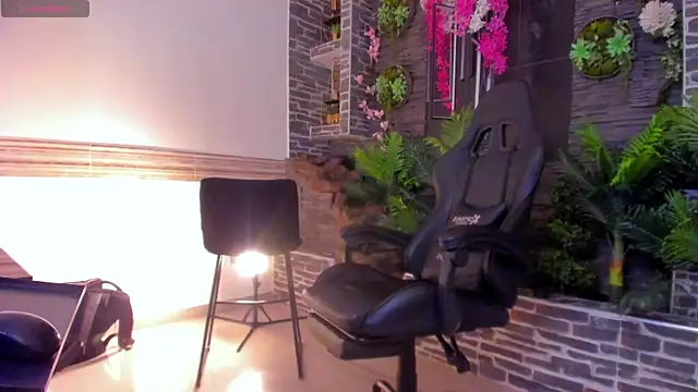 kristen-thomson: вебкам-шоу