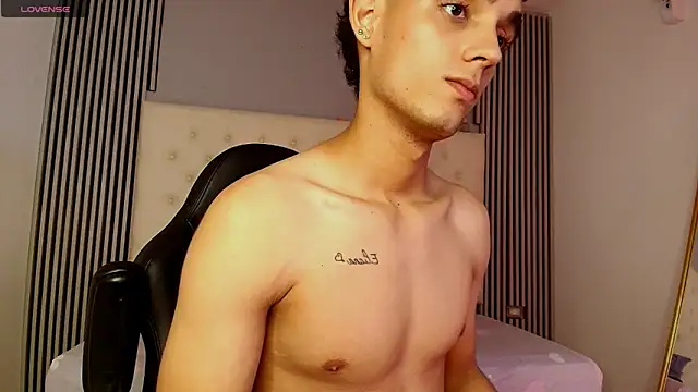 Chatroom XXX en direct de nathan_shimmer