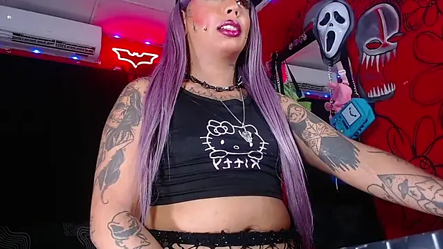 MonstermarcelinxのライブXXXチャット