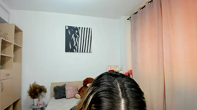 دردشة AlexaJuly الجنسية المباشرة