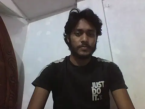 koushik10 Adlı Modelin Web Kamerası Şovu