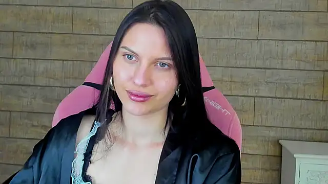 AliceVersal Chat XXX live