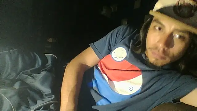 Chatroom XXX en direct de AlexAlejandro13