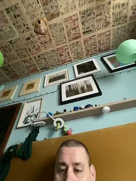 MyCockWantsYourWetVagina Show Webcam