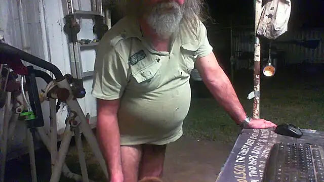 herbie010666's Live XXX Chat