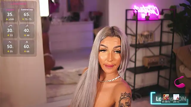 ArianaXO_ webcam show